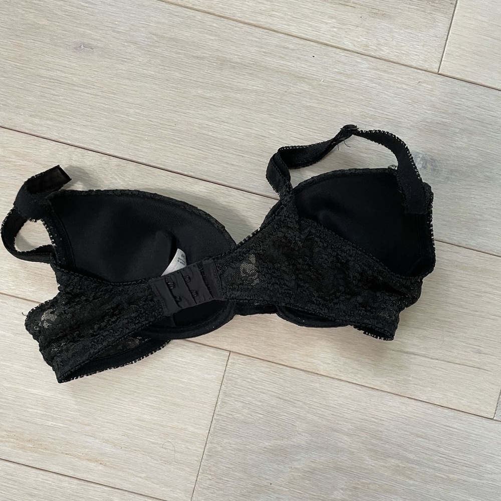 EUC Victorias Secret push up bra - Picture 3 of 4